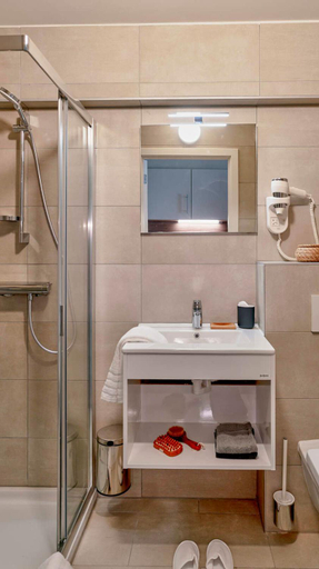 Bathroom 6