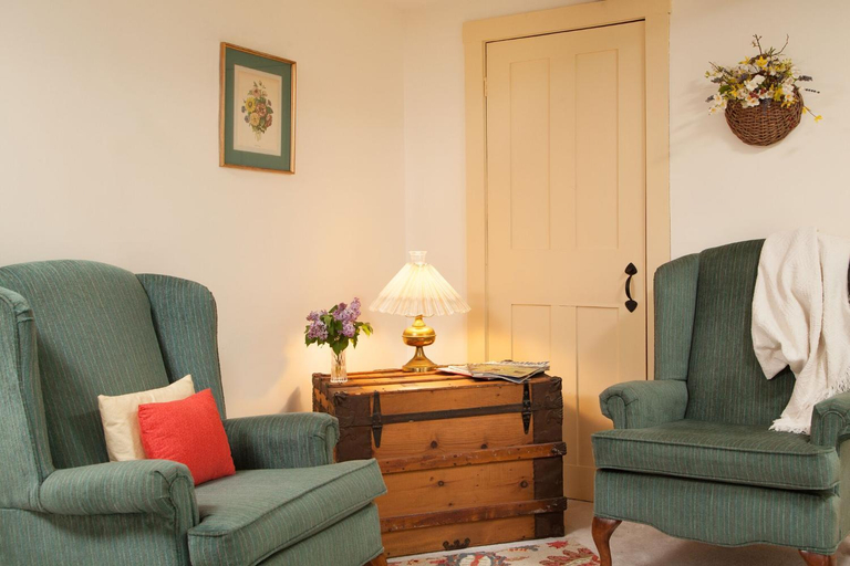 Others, The Featherbed Inn & Nordic Spa, Washington