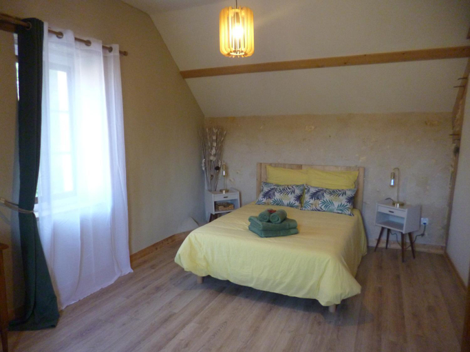 Bedroom 2, Le Moulin de Cors, Indre