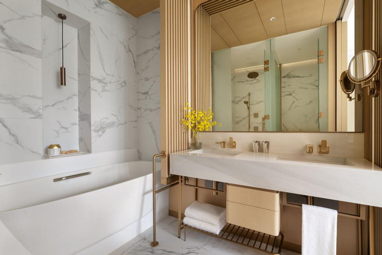 Bathroom 7