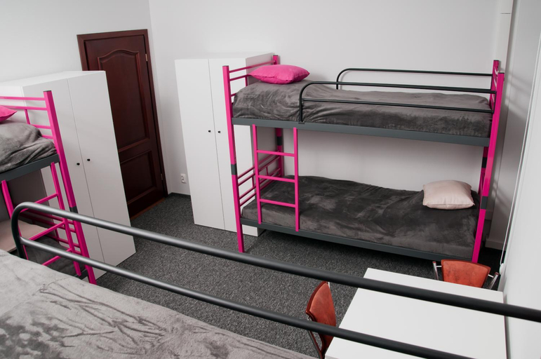 Others 5, Rodmos Hostel, Lublin City