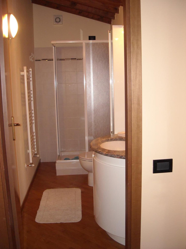 Bathroom 5, B&B Pianeta Benessere, Pistoia