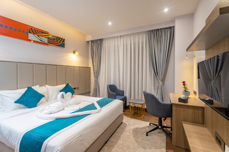 Bedroom 3, Hotel De Crown Inn, Lumbini