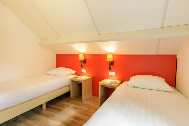 Bedroom 4, Center Parcs Les Ardennes, Luxembourg