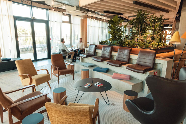 Public Area, ibis budget La Rochelle Centre, Charente-Maritime