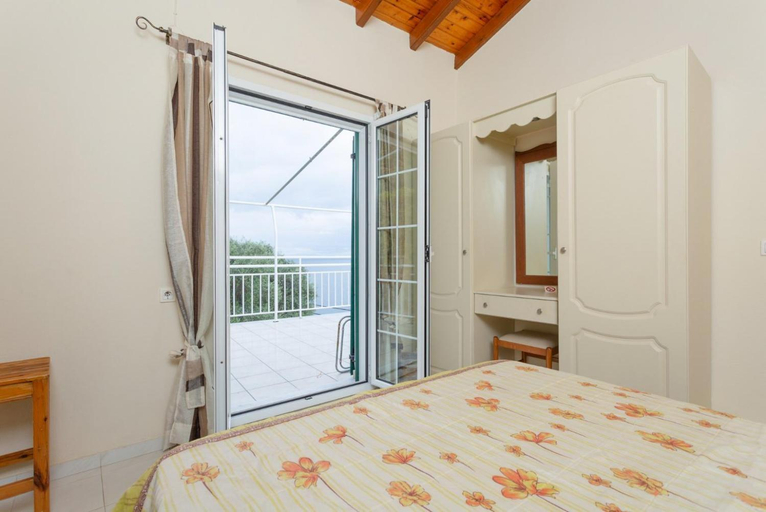 Others 5, Villa Thalassa, Ionian Islands
