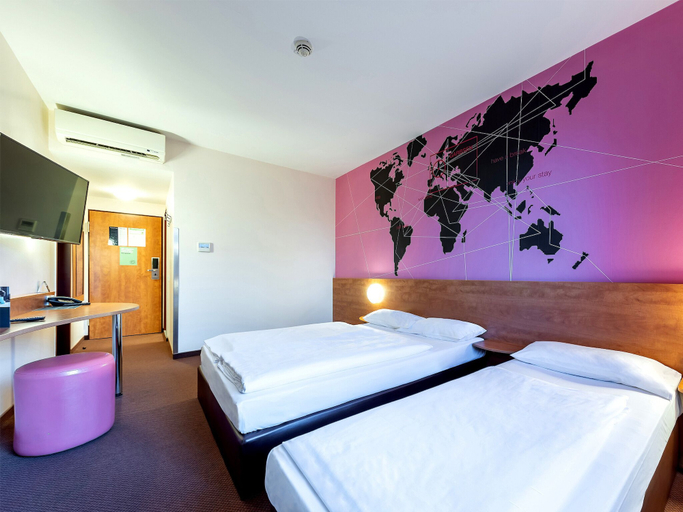 Bedroom 5, Raststättenhotel Hannover-Garbsen, Region Hannover