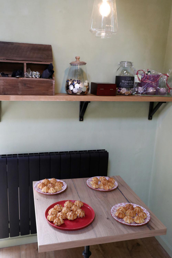 Food & Drinks 5, B&B PETIT PRINCE, GENT, Oost-Vlaanderen
