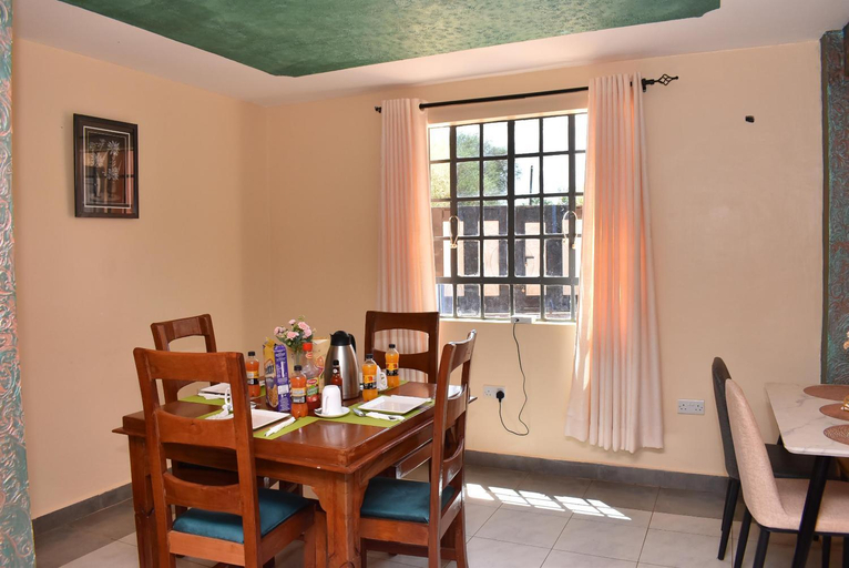 Food & Drinks, A&B Cozy Apartments Kitale, Kiminini