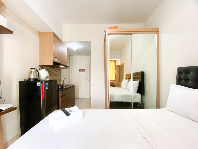 Bedroom 3, Great Deal Studio At Springlake Summarecon Bekasi Apartment, Bekasi