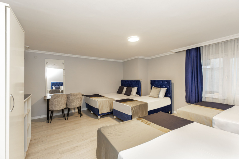 Bedroom 3, Sirkeci Family Hotel, Fatih