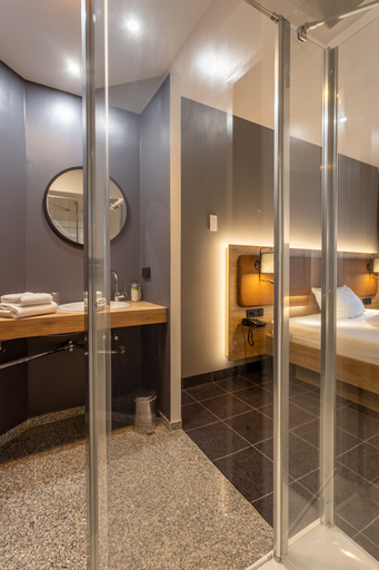 Bathroom 5, Four Points Flex by Sheraton Ratingen Düsseldorf Airport, Mettmann