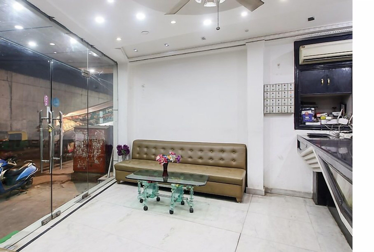 Public Area 5, Hotel Sunrise Dx @ Opposite New Delhi Railway Station, West
