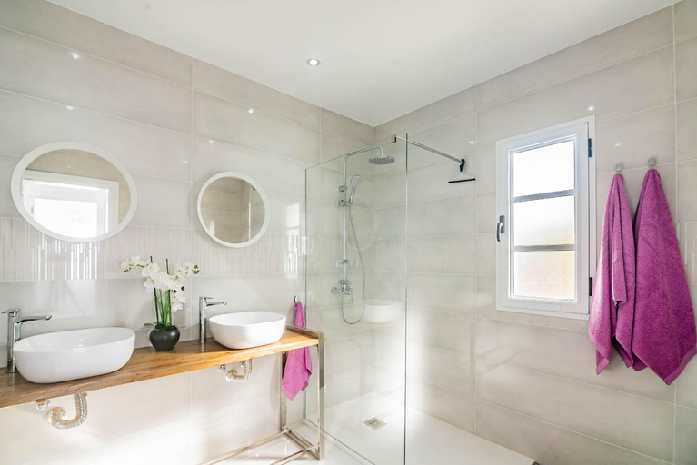 Bathroom 3, Villa Dreams, Las Palmas