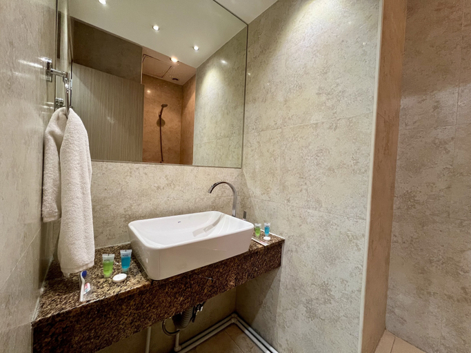 Bathroom 2, IT Hotel In Center, Yerevan