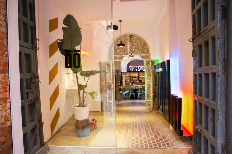 Public Area 2, Room Salvador, Sevilla