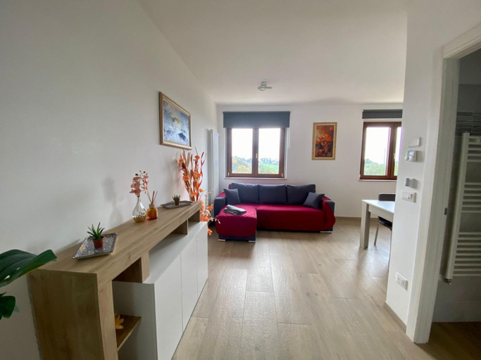 Others 2, Ninfea B&B, Chieti