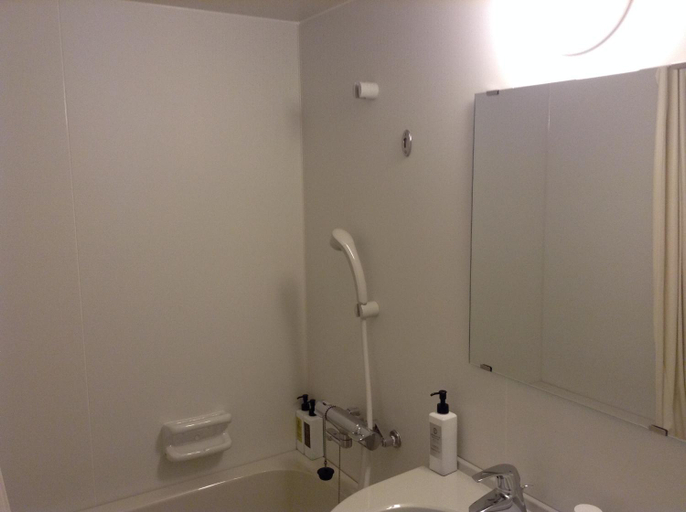 Bathroom 4, Century Art, Fukuoka