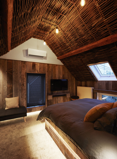 Bedroom 3, Charly 132, Hainaut
