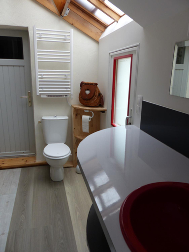 Bedroom 2, Cottage des Mezieres, Manche