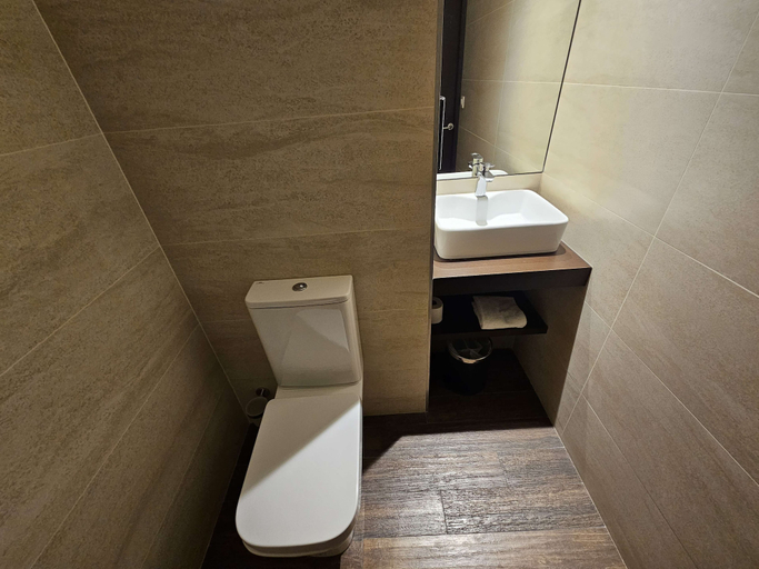 Bathroom 5, Best Western Terre de Provence, Var