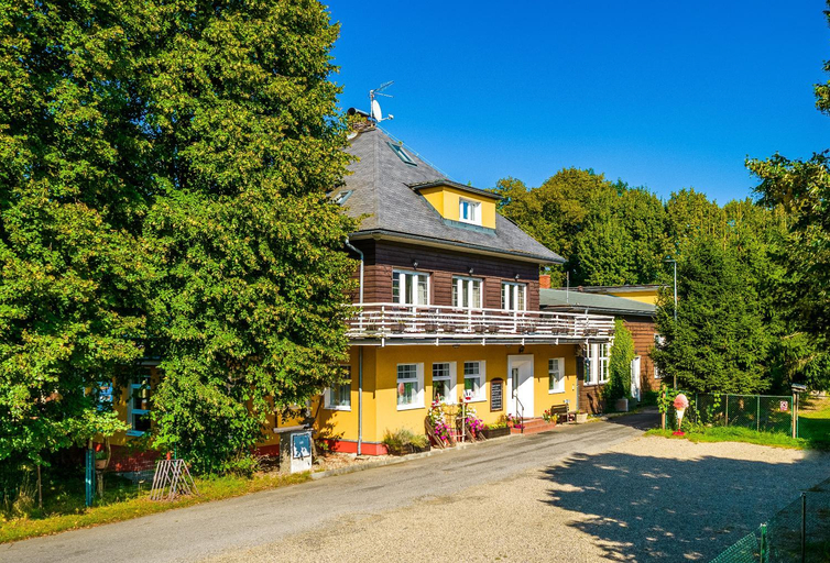 Others 3, Hotel Sonnenhof/Slavia, Děčín