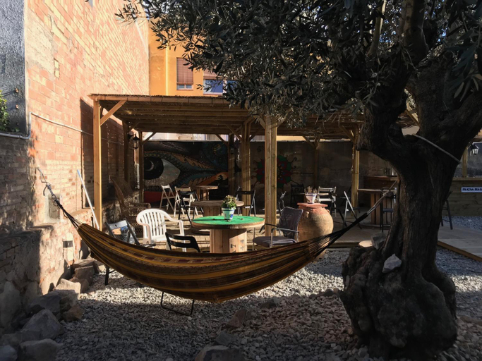 Exterior & Views 1, Mucha Masia Hostel Rural Urba, Barcelona