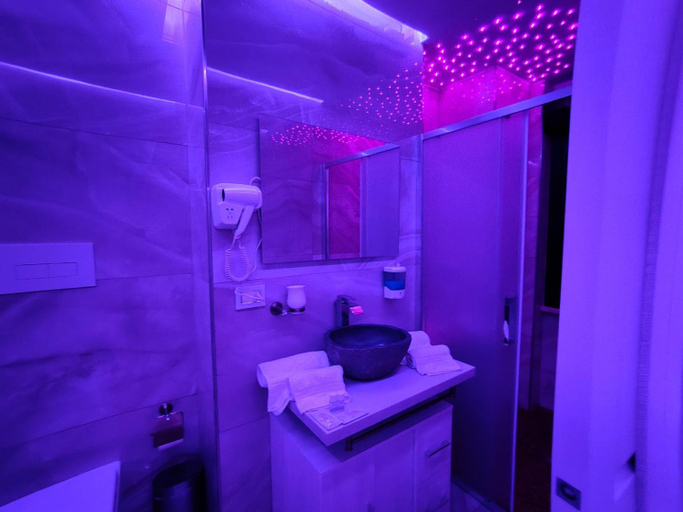 Others 5, B&B MaisonAlysie, Foggia