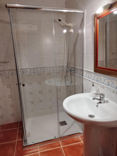 Bathroom, El Humilladero, Salamanca