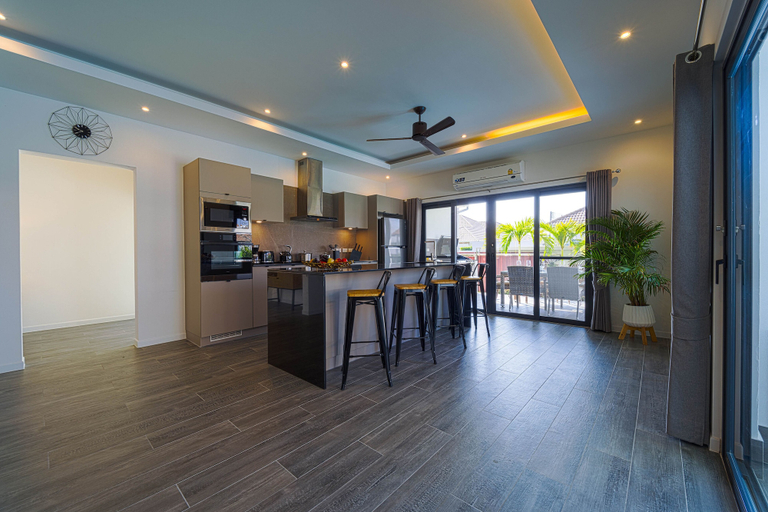 Food & Drinks 5, Modern 3 Bedroom Private Pool Villa -ML7, Hua Hin
