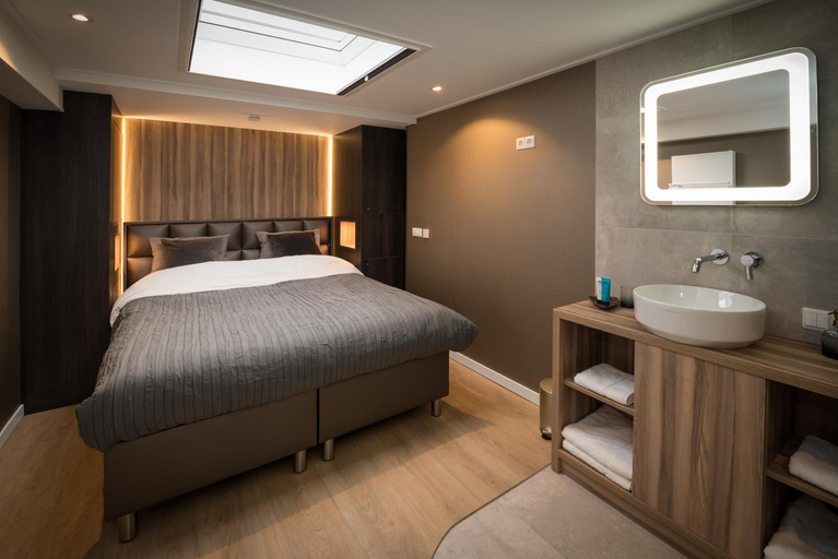 Others 2, Guesthouse Centrum Hengelo, Hengelo