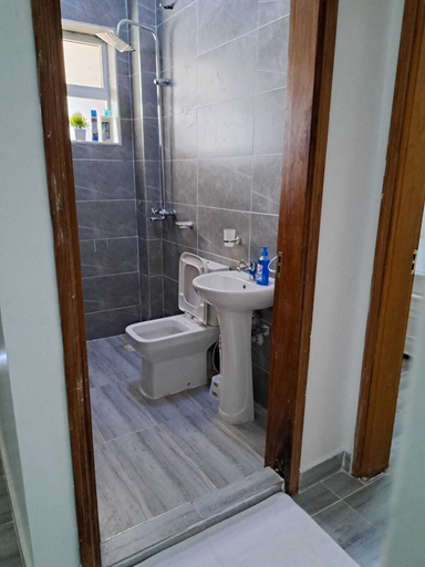 Bathroom 3, Lux Suites Siloam Apartments Shanzu, Kisauni