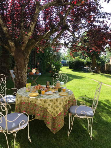 Food & Drinks, La Maison Magique, Dordogne