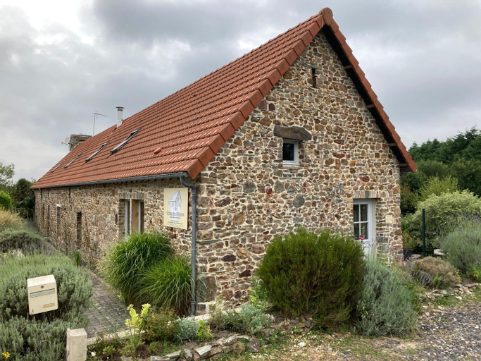 Exterior & Views 1, Cottage des Mezieres, Manche