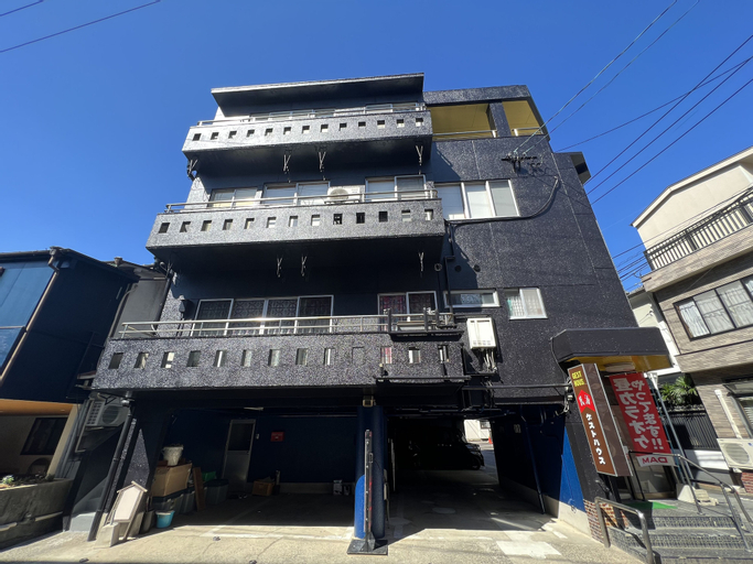 Exterior & Views 2, guest house aroma - Hostel, Ureshino