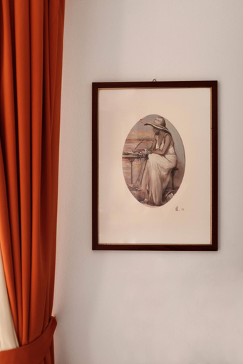 Others 5, Locanda Tradate, Varese