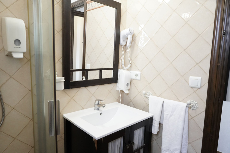 Bathroom 4, Hospedería El Cazadero Real, Huelva