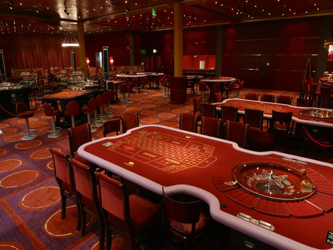 Food & Drinks 5, Airport Hotel Basel-Worldhotel, Basel