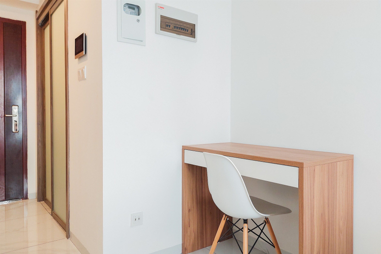 Others 4, Restful And Cozy Studio Sky House Alam Sutera Apartment, Tangerang