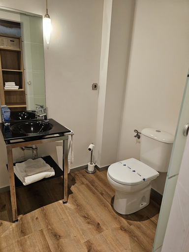 Bathroom 4, Hotel VillaSegura, Murcia