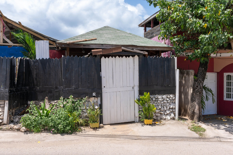 Exterior & Views 2, Ocean Sunset Oasis-West End Negril