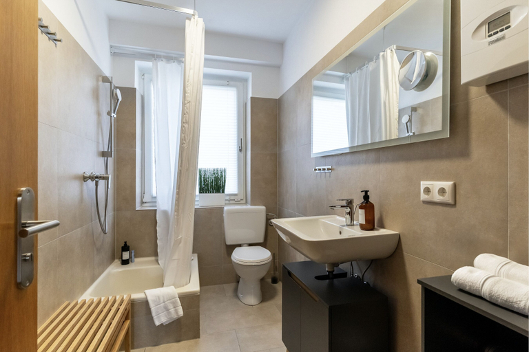 Bathroom 2, Krause deine Wohlfühloase in Bielefeld, Bielefeld