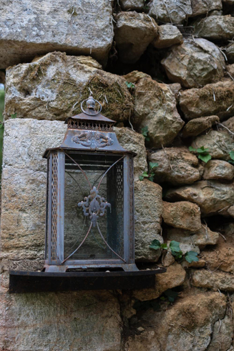 Others 2, Chateau Forge du Roy , Dordogne