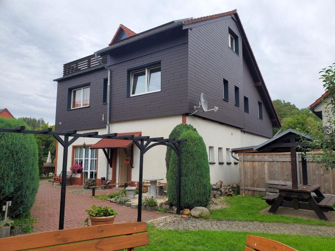 Others 2, Pension Konigshof, Harz