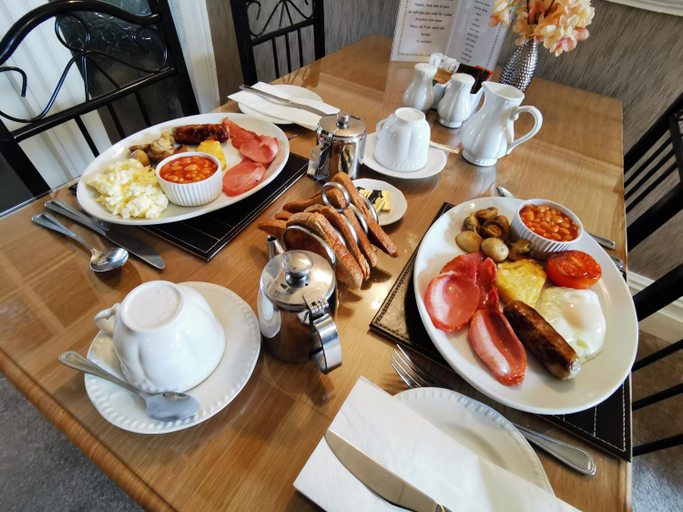 Others 5, THE QUORN HOTEL, Blackpool