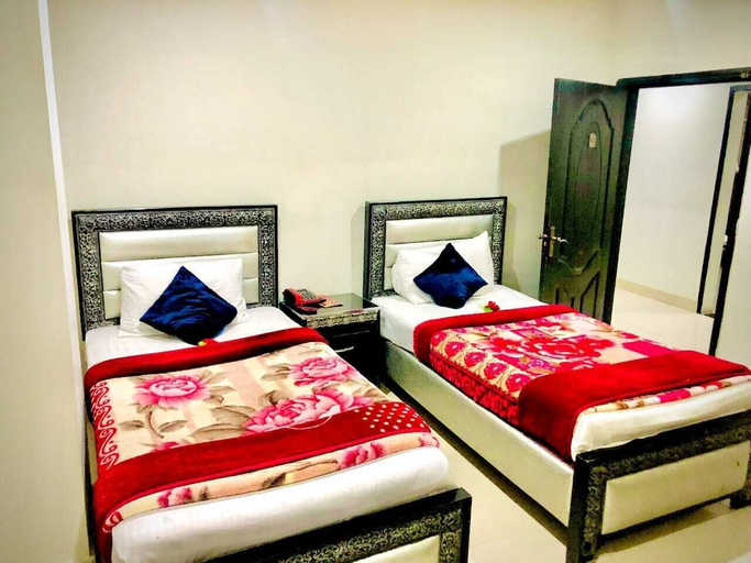 Bedroom 2, Hotel Tulip Inn, Lahore