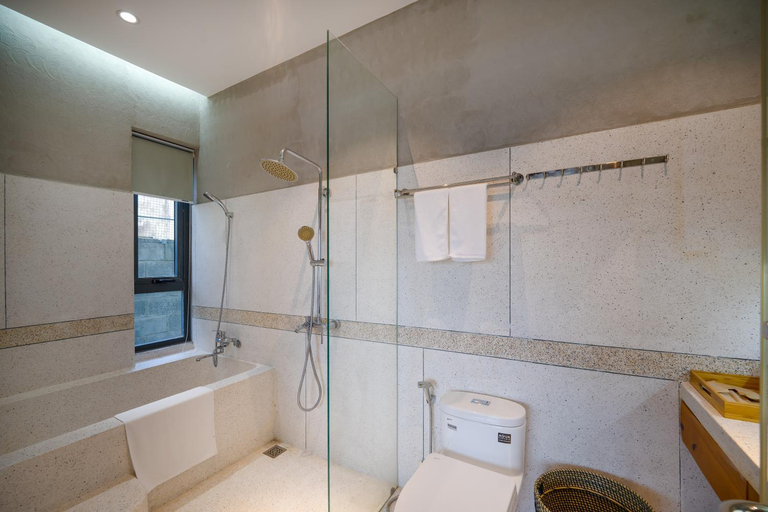 Bathroom 3, Bon Sand Villa & Spa Hoi An, Da Nang