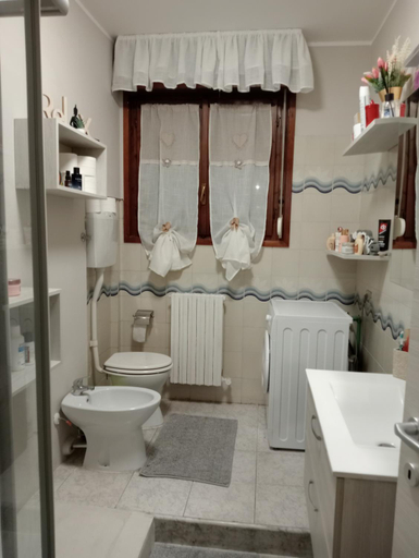 Bathroom, Marino, Modena