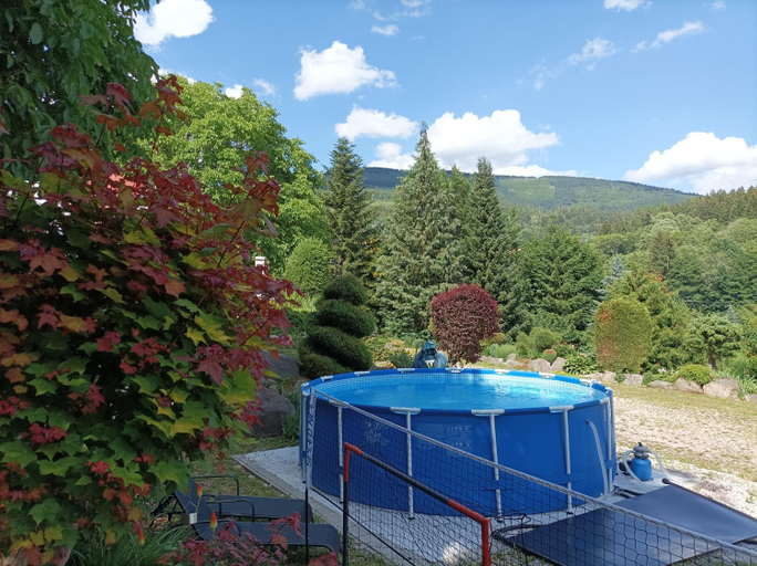 Others 3, Pension DORO, Trutnov