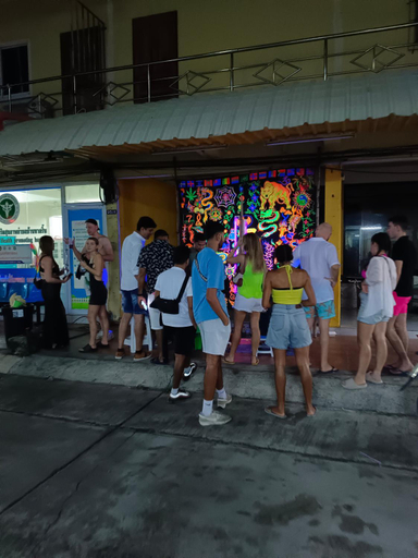 Food & Drinks 4, Haad Rin Village Fullmoon, Ko Phangan
